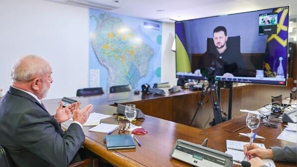 Brazil's President Lula discusses war in Ukraine, peace efforts in call with Zelenskyy