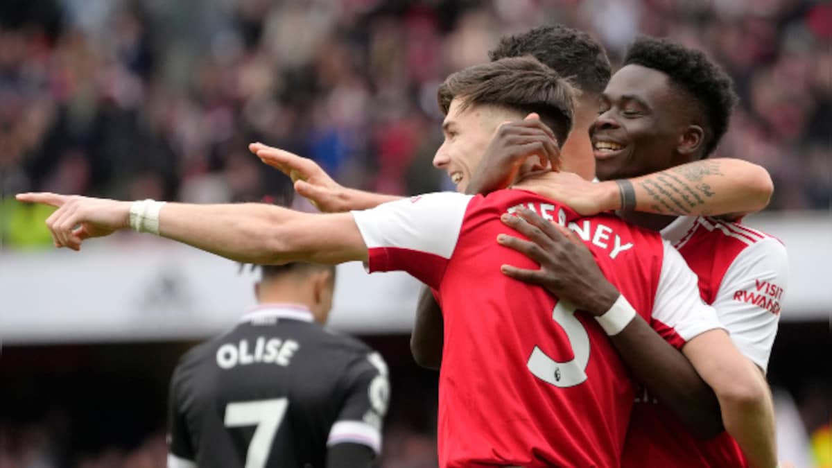 Premier League: Saka double helps Arsenal hammer Crystal Palace 4-1, extend lead over City