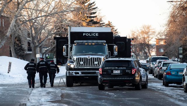 Teen allegedly shoots mom, kills two officers in west Canada Teen allegedly shoots mom, kills two officers in west Canada
