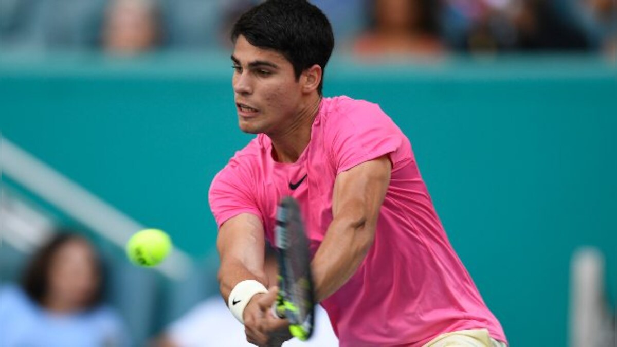 Miami Open 2023: Defending champion Alcaraz cruises into third round ...