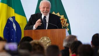 Brazil's Lula to go to China with 240 business representatives, says official