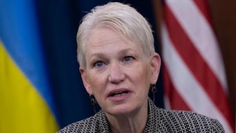 Top Pentagon official warns Ukraine about paying for arms
