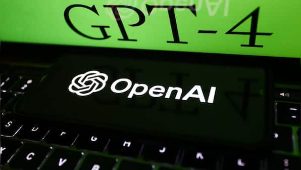 ChatGPT powers up: OpenAI finally lets the GPT-4 chatbot to browse the internet for answers