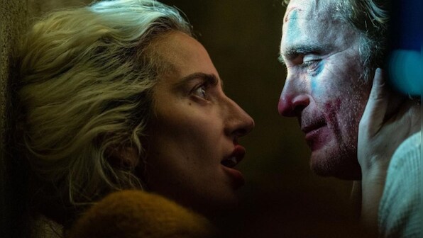Joaquin Phoenix runs through Gotham streets for Joker 2 shooting; watch