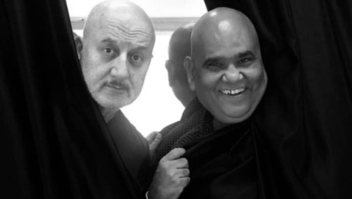 'Couldn't find a photo where he's not smiling': Anupam Kher at Satish Kaushik's prayer meet