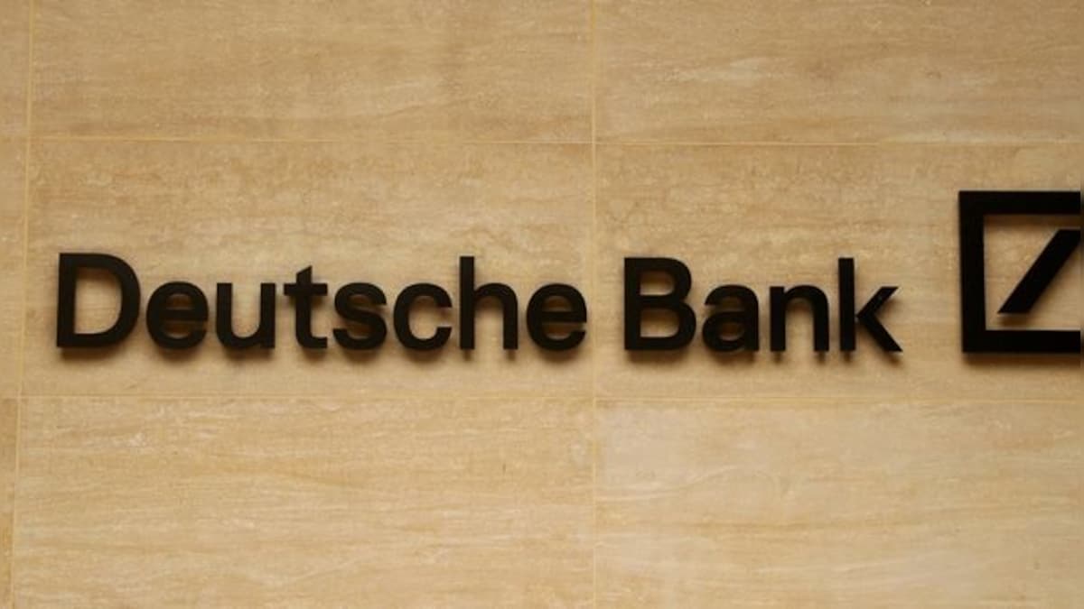 Banking crisis: Is the whipsaw in Deutsche Bank shares pointing to trouble?