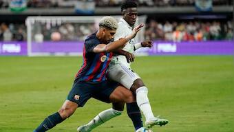 El Clasico overshadowed by Barcelona referee corruption charge