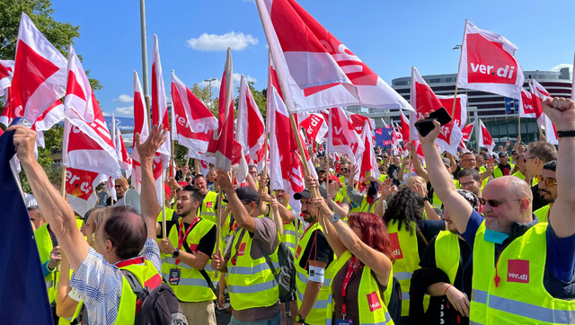 Germany grinds to standstill due to largest strike in decades Germany grinds to standstill due to largest strike in decades
