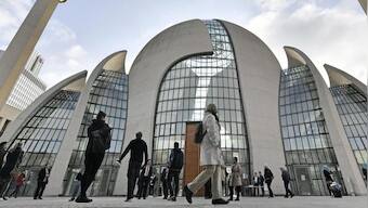 Germany slips to 15th spot in OECD ranking on attracting highly-skilled workers from abroad