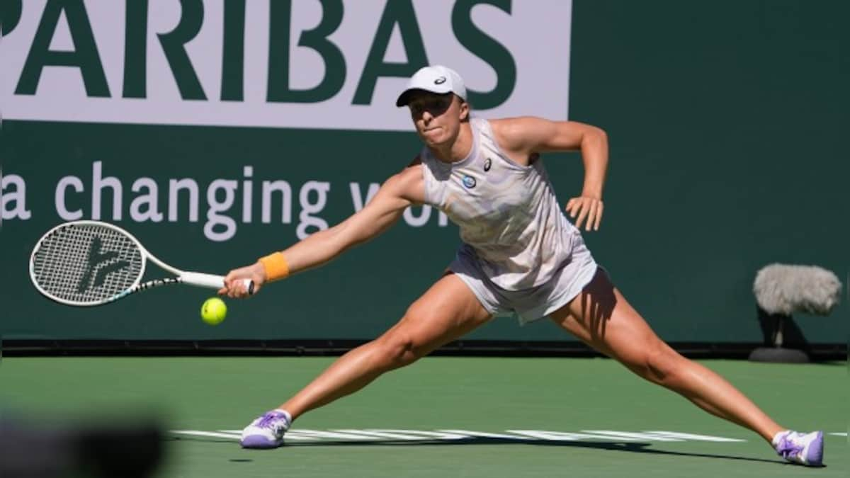 Indian Wells 2023: Iga Swiatek books semi-final against Elena Rybakina