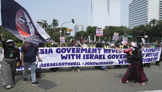 Indonesia in talks with FIFA after U-20 World Cup Israel protests Indonesia in talks with FIFA after U-20 World Cup Israel protests