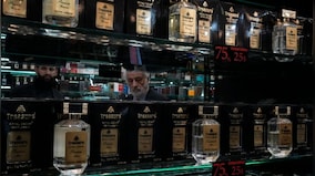 Lebanon adopts 'dollarization' as currency, economy crumble