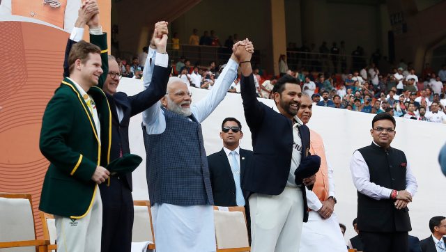 Watch: PM Modi, Australian PM Albanese take lap of honour before 4th IND vs AUS Test Watch: PM Modi, Australian PM Albanese take lap of honour before 4th IND vs AUS Test