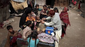 Amid medicine shortage, polio outbreak feared in Pakistan as thousands refuse vaccination