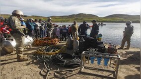Six Peruvian soldiers drown trying to flee protesters