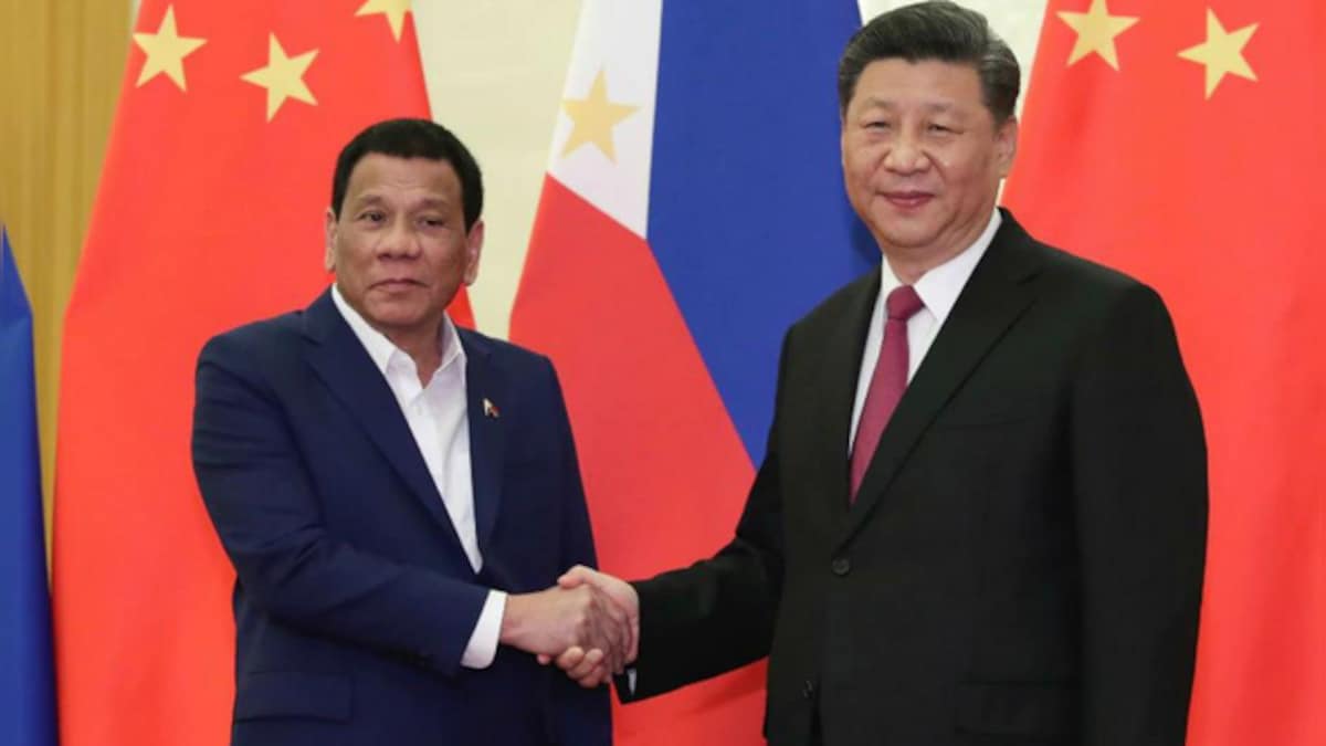 Philippines, China to use diplomacy to address boundary disputes