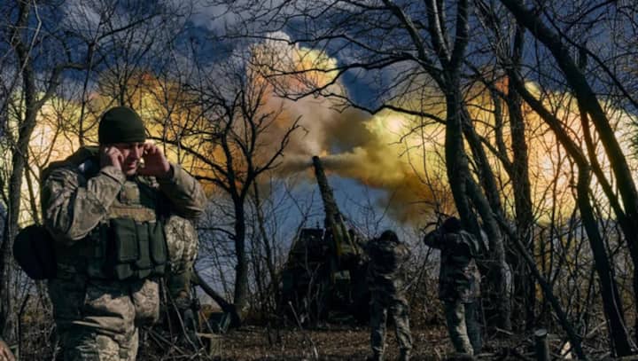 Russian strikes spark power cuts across Ukraine as fighting rages in Bakmut