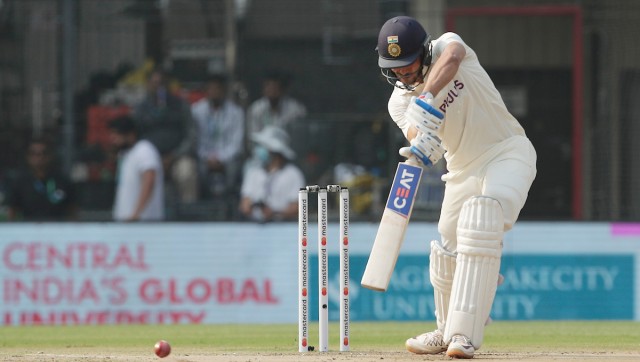 India vs Australia: Shubman Gill replaces KL Rahul for third Test; Rohit Sharma survives twice in first over India vs Australia: Shubman Gill replaces KL Rahul for third Test; Rohit Sharma survives twice in first over