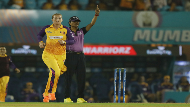 WPL 2023: Sophie Ecclestone says Mumbai Indians' Saika Ishaque knows her game very well WPL 2023: Sophie Ecclestone says Mumbai Indians' Saika Ishaque knows her game very well