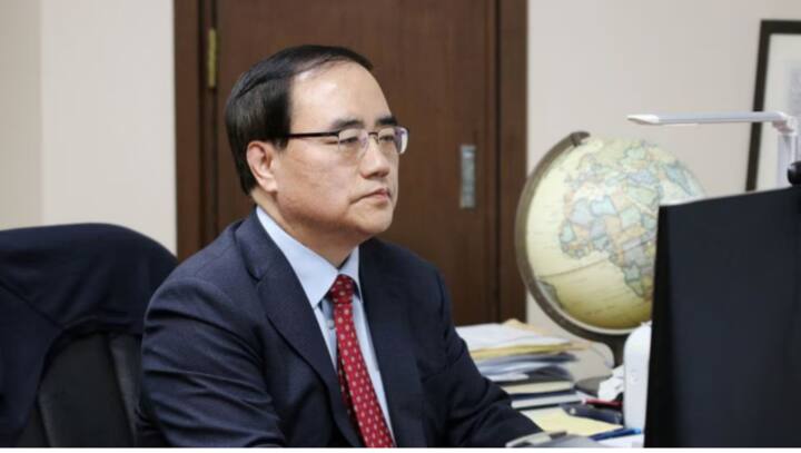 Top security aide for South Korea's Yoon offers to resign