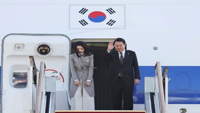 Japan, South Korea to mend ties at summit amid regional threat Japan, South Korea to mend ties at summit amid regional threat