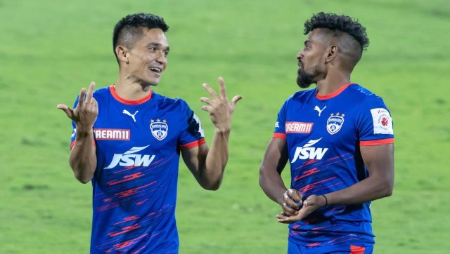 Explained: Why Sunil Chhetri's goal against Kerala Blasters in ISL playoff game was allowed to stand Explained: Why Sunil Chhetri's goal against Kerala Blasters in ISL playoff game was allowed to stand