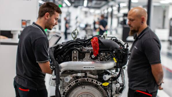 The ICE lives on: EU won’t ban sale of ICE cars, to phase out of CO2-emitting cars by 2035