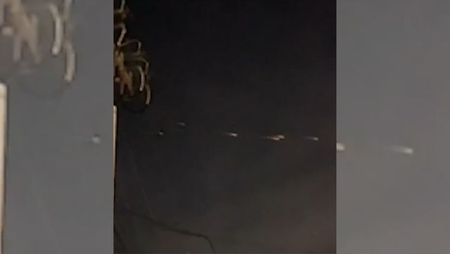 Watch: Mysterious light streaks spotted in night sky over California's Sacramento Watch: Mysterious light streaks spotted in night sky over California's Sacramento
