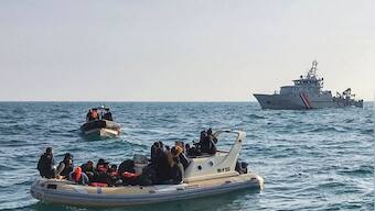 UK to outline legislation for asylum ban on illegal Channel migrants