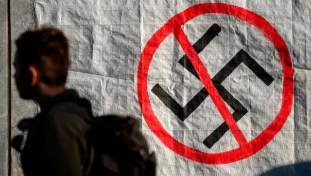 Australia: New law on 'hate symbols' to ban Nazi salute in Queensland Australia: New law on 'hate symbols' to ban Nazi salute in Queensland