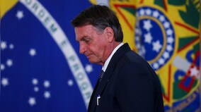 Brazil: Ex-president returns after self-imposed exile of 89 days