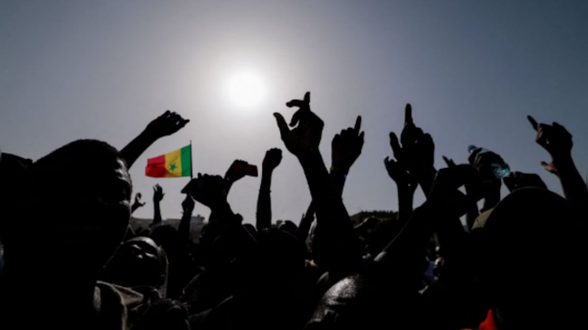 Unrest shakes Senegal ahead of presidential polls as police clash with opposition protesters