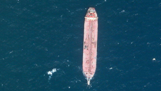 Supertanker purchased by UN to prevent Yemen oil spill departs for Red Sea Supertanker purchased by UN to prevent Yemen oil spill departs for Red Sea