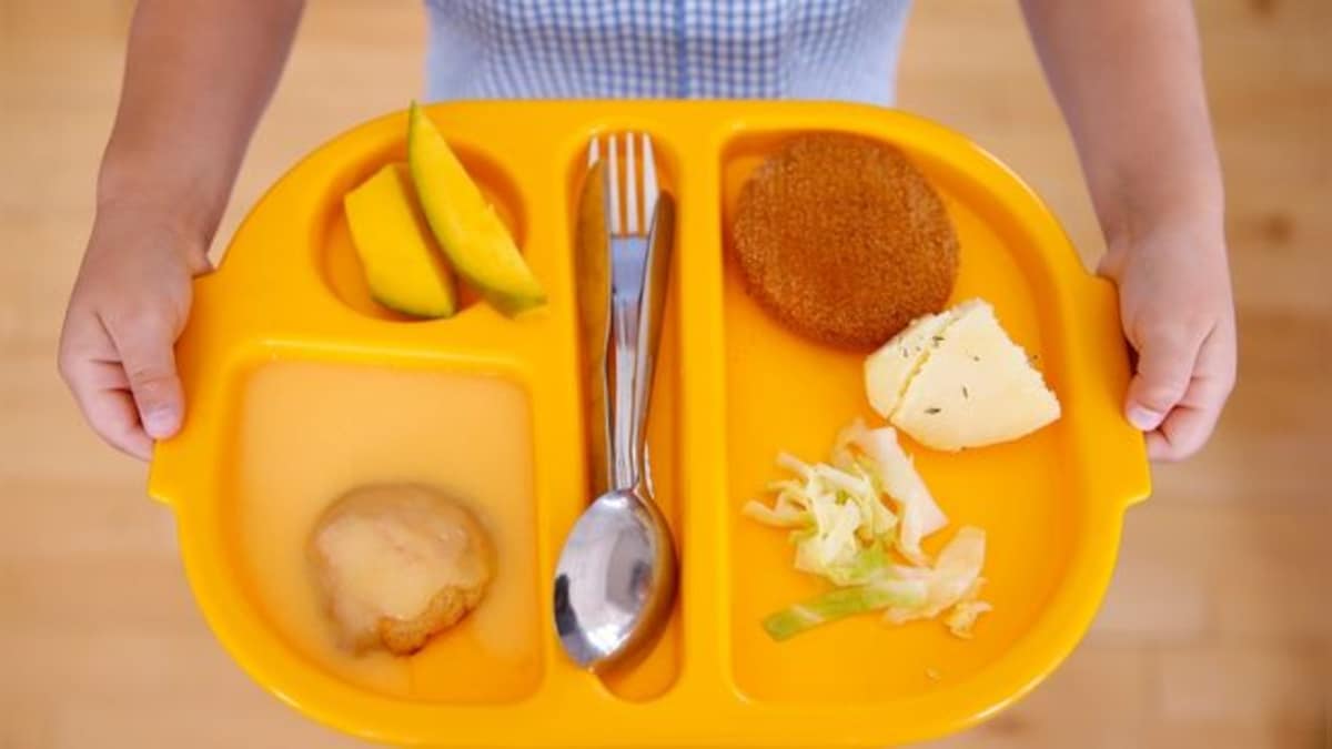 Food Poverty Haunts UK: How 4 million children are going hungry