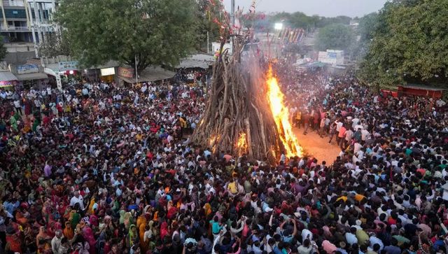 What is Holika Dahan, the bonfire ritual before Holi? What is Holika Dahan, the bonfire ritual before Holi?