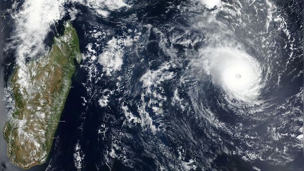Cyclone Freddy to ease, in relief for Malawi, Mozambique