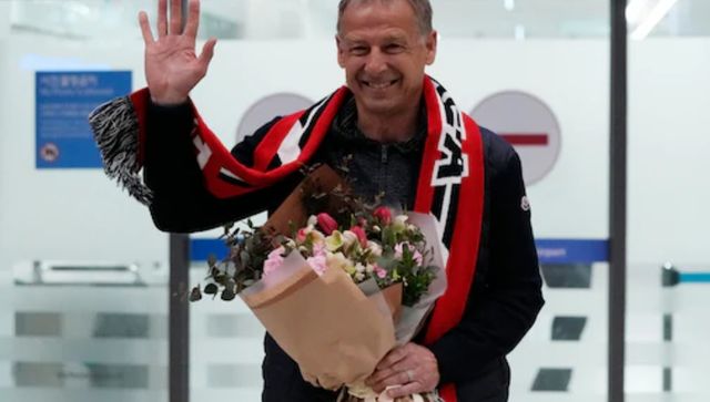 New South Korea coach Jurgen Klinsmann 'felt for Son Heung-min' at World Cup New South Korea coach Jurgen Klinsmann 'felt for Son Heung-min' at World Cup