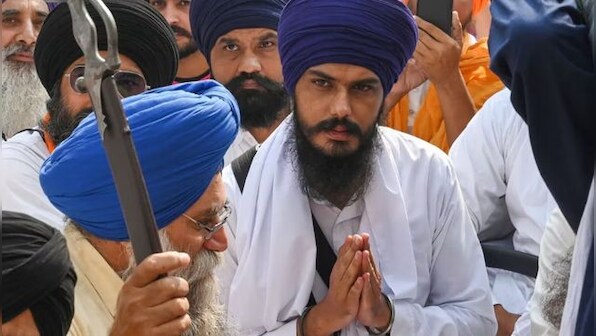 Nepal government issues alert for fugitive Amritpal Singh, ramps up screening at airport 