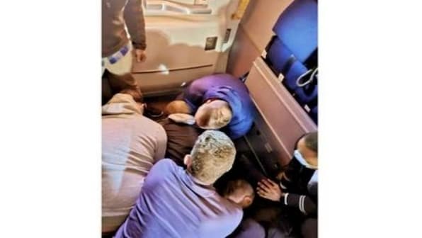Explained: How passengers united to restrain a man who threatened to kill crew on United Airlines flight