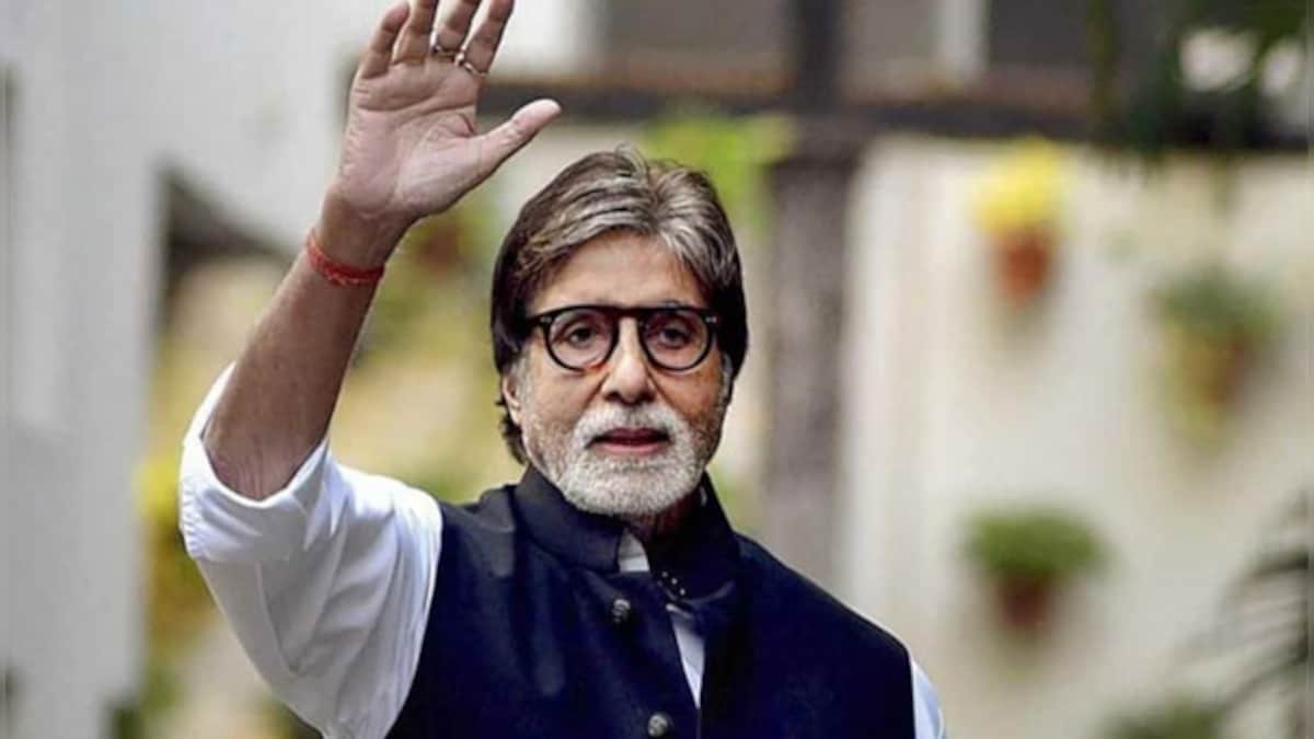 Amitabh Bachchan gives fans an update on his health, says 'I rest and improve with your prayers'