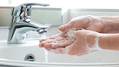 Is washing hands the way to fight antibiotic resistance?