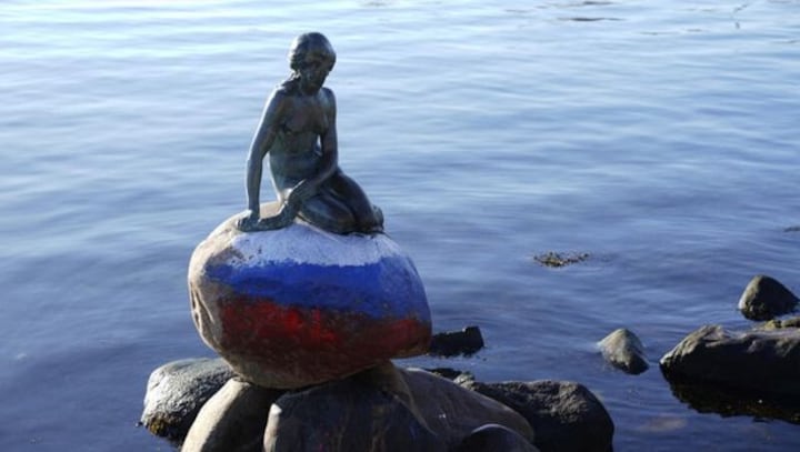 Russian flag painted on base of Denmark's 'Little Mermaid' statue