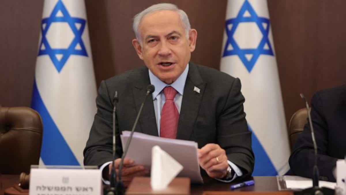 Israeli PM Benjamin Netanyahu reverses firing of defence minister amid tension