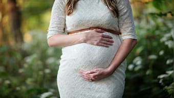 US maternal mortality rate rose sharply in 2021