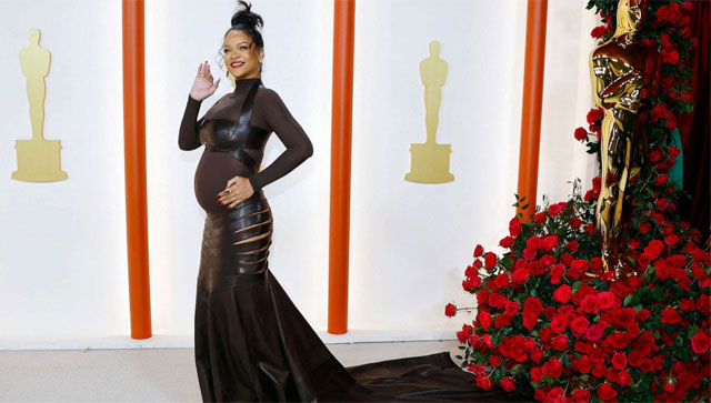 Here's how Rihanna dazzled at the red carpet showing off her maternity style at Oscars 2023; check Here's how Rihanna dazzled at the red carpet showing off her maternity style at Oscars 2023; check
