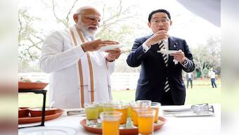 WATCH: Japanese PM Fumio Kishida tries golgappas with PM Modi in New Delhi