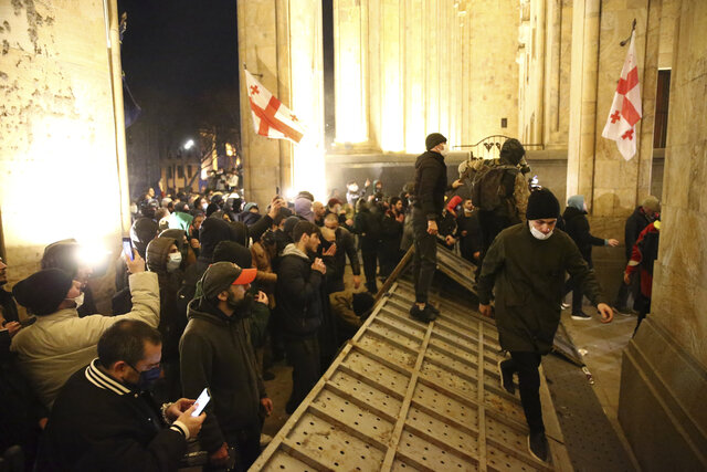 Georgians protest against draft law on media, nonprofits Georgians protest against draft law on media, nonprofits