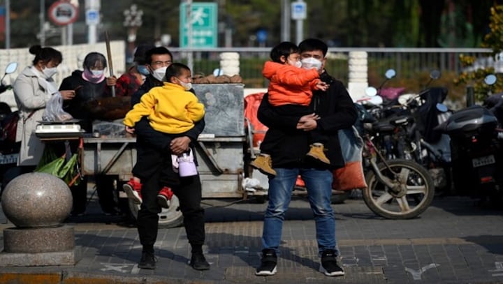 Chinese economist wants people to have more children, says it's their 'patriotic duty'