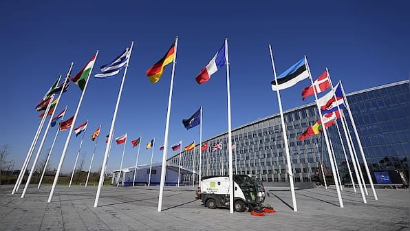 Finland set to join NATO today: The last steps to become a member of the alliance