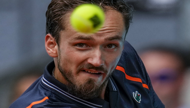 Madrid Open: Daniil Medvedev sees off Andrea Vavassori to reach third round Madrid Open: Daniil Medvedev sees off Andrea Vavassori to reach third round